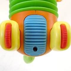 TINY LOVE(タイニーラブ）フォロー・ミー・フレッド ｜赤ちゃんおもちゃの店 トイ・フォー・ベビー（布絵本・プレイマット・知育玩具・育児雑貨）